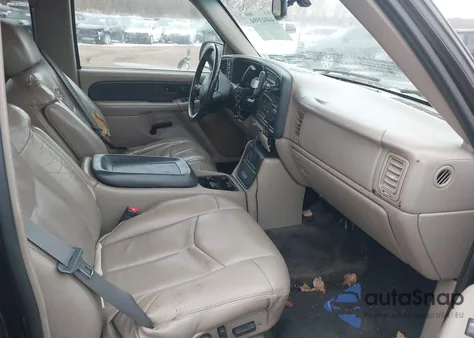 2002 Chevrolet Avalanche 1500 из США, поврежденный, VIN 3GNEK13T72G234329